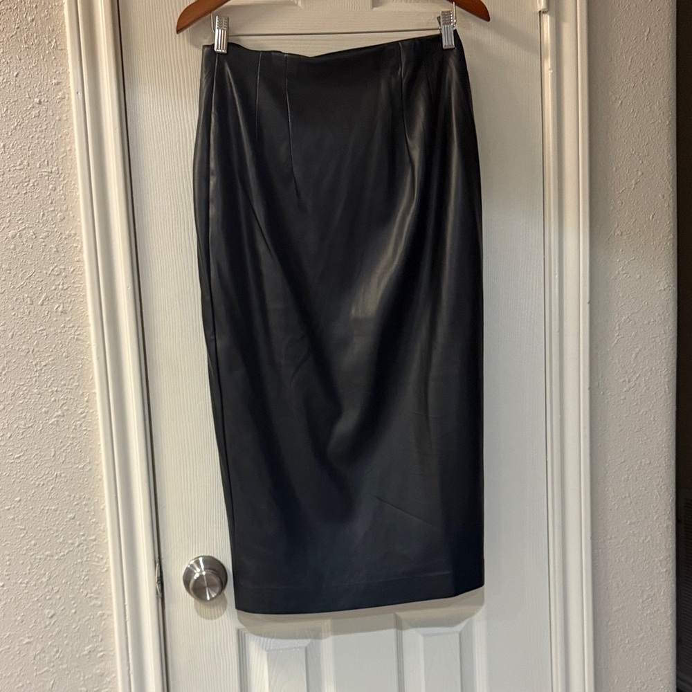 Express Elegant Black Apparel - image 4